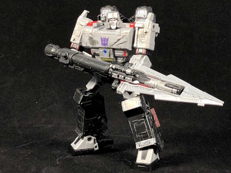 Takara Premium Finish Megatron Vs Optimus Prime Official In Hand Image  (3 of 4)